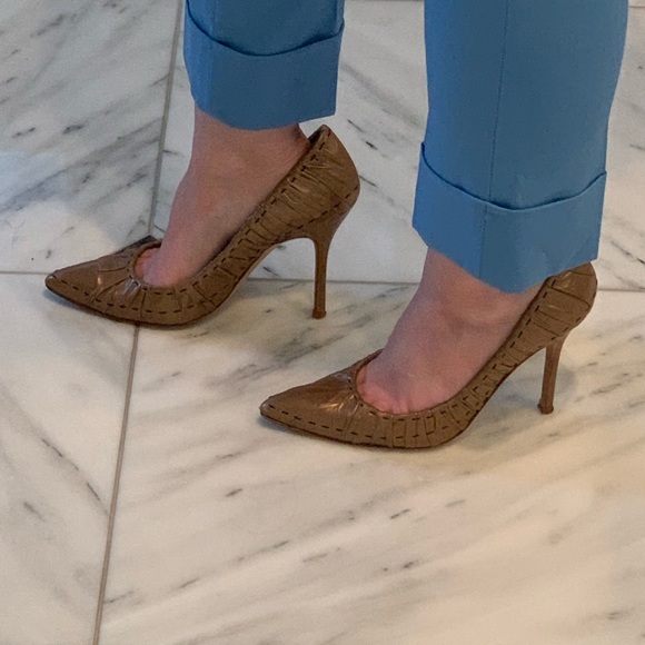 MANOLO BLAHNIK PUMPS - Picture 3 of 8